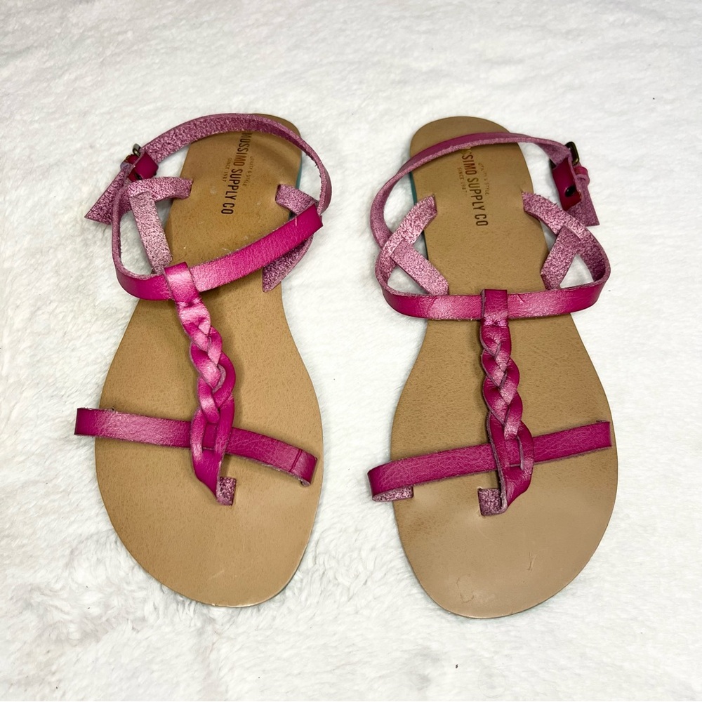 Mossimo Pink Braided Faux Leather Flat Sandals with Teal Blue Sole Size 6